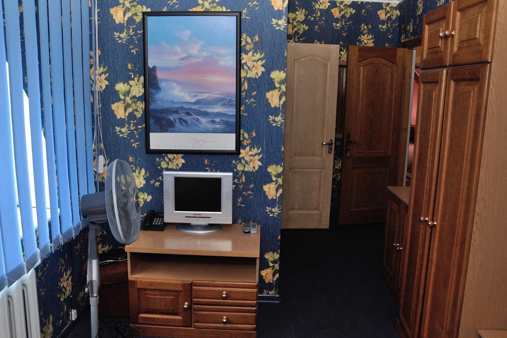 Zolota Pidkova Bed & Breakfast Kovelʼ Екстериор снимка