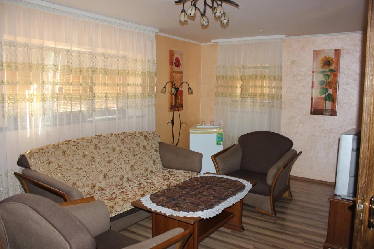 Zolota Pidkova Bed & Breakfast Kovelʼ Екстериор снимка